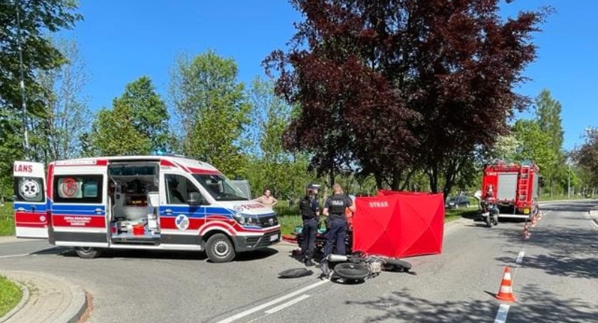 Zderzenie motocykla z samochodem osobowym / Fot. KP PSP Zakopane