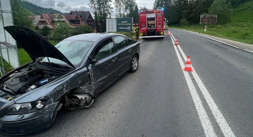 Zderzenie na zakopiance / Fot. KPP Zakopane