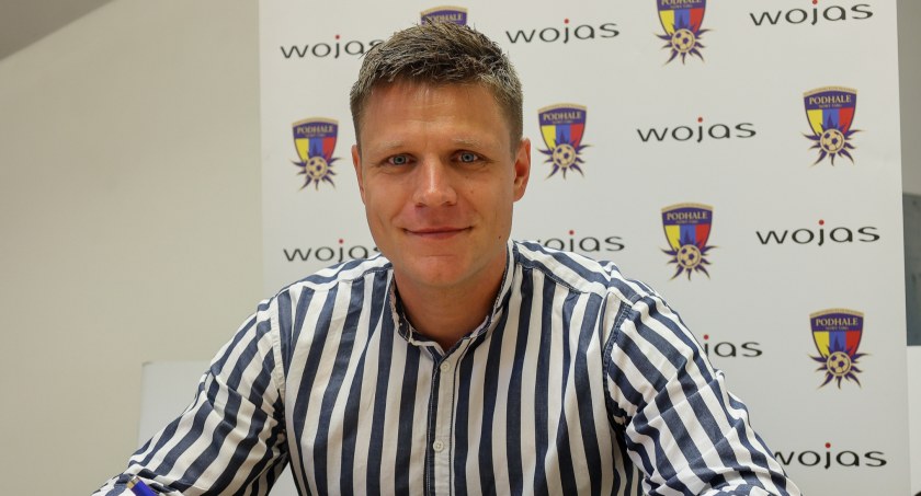 Piłka nożna, pierwszy transfer Podhala doświadczony defensor - zdjęcie, fotografia