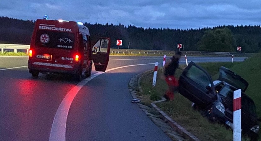 Wracając z ćwiczeń udzielili pierwszej pomocy / fot. Podhalańska Grupa Poszukiwawczo - Ratownicza 