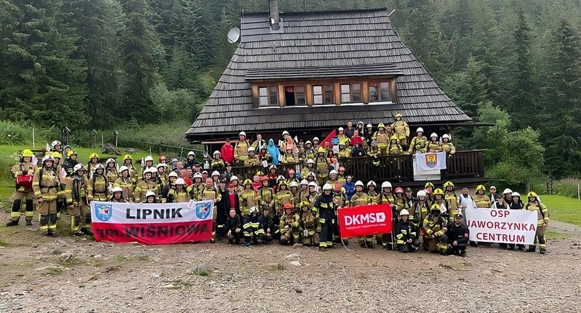 Straż Pożarna, strażaków wyruszyło Giewont szczytnym pogoda pokrzyżowała plany - zdjęcie, fotografia