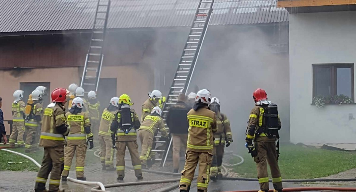 Pożar zabudowań gospodarczych / fot. Piotr Duraj