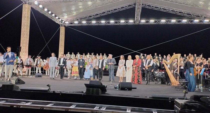 Koncerty, Tłumy Oratorium Bachledowiańskim Równoj Górze niezwykłym widowisku słowno muzycznym inspirowanym myślami kardynała Stefana Wyszyńskiego - zdjęcie, fotografia