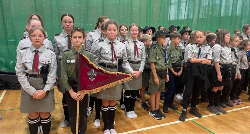 Sprawy lokalne, Harcerze Hufca Podhalańskiego Inauguracji Harcerskiego Andrychowie - zdjęcie, fotografia