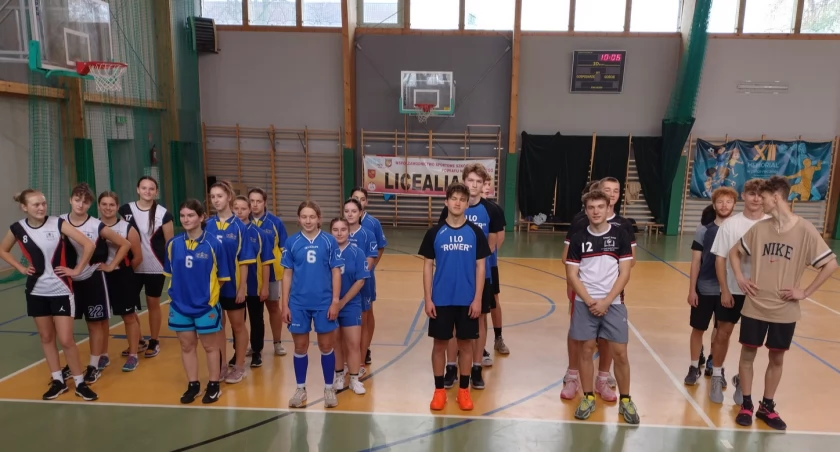 Inne sporty, Licealiada Ośrodka Sportowego Rabka Zdrój koszykówce dziewcząt chłopców - zdjęcie, fotografia