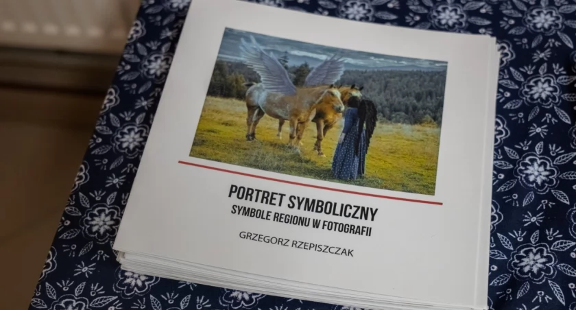 Wernisaż wystawy Grzegorza Rzepiszczaka / Kamil Kuś Orawa.tv