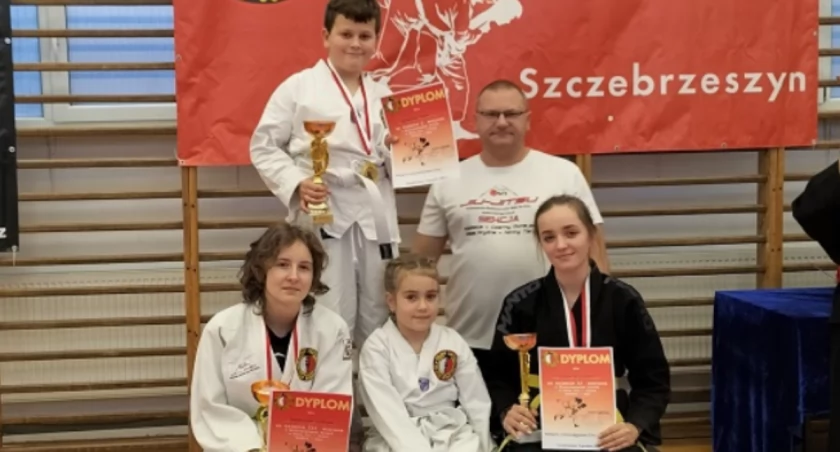 Sztuki walki, Mistrzostwa Polski Jitsu Goshin udziałem podhalańskich zawodników - zdjęcie, fotografia