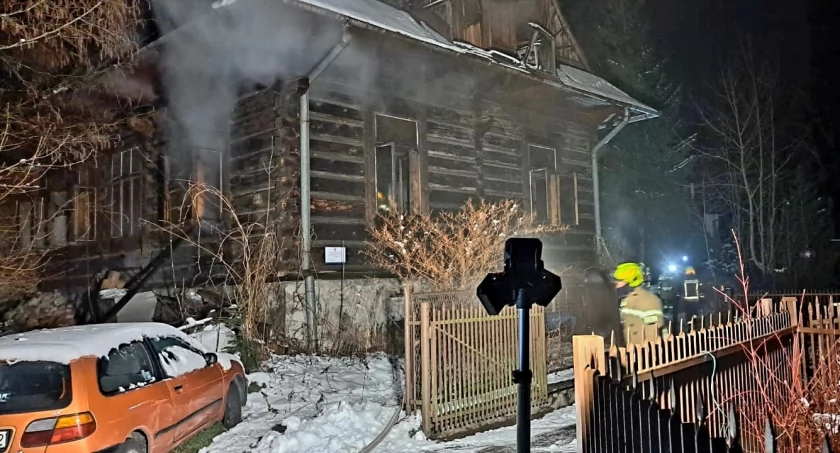 Pożar drewnianego budynku w Zakopanem / Fot. OSP Poronin