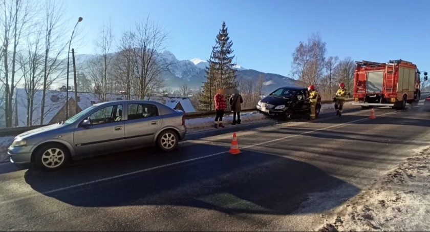 Kolizja w Zakopanem na ul. Powstańców Śląskich / KP PSP Zakopane