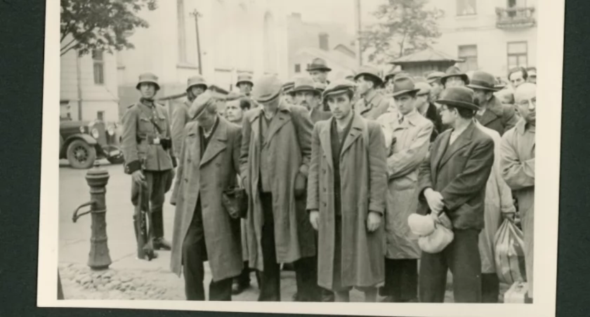 Unikatowe zdjęcia z I transportu Polaków do KL Auschwitz / z archiwum Sebastiana Śmietany
