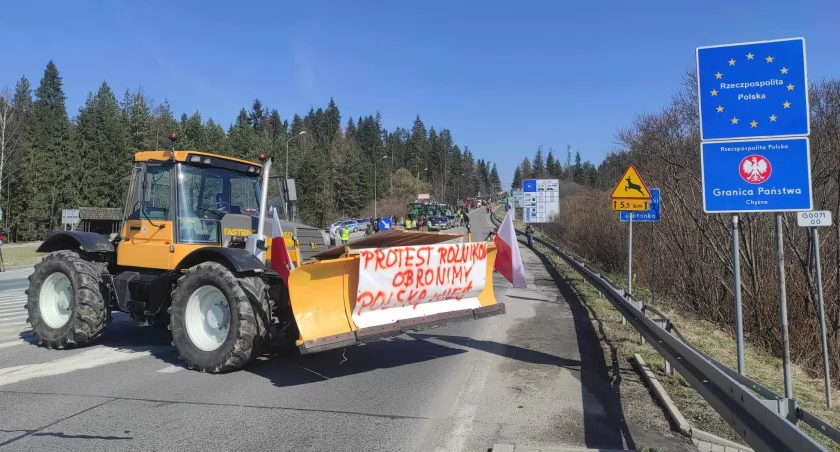 Rozpoczął się protest rolników na granicy w Chyżnem / Fot. czytelnik