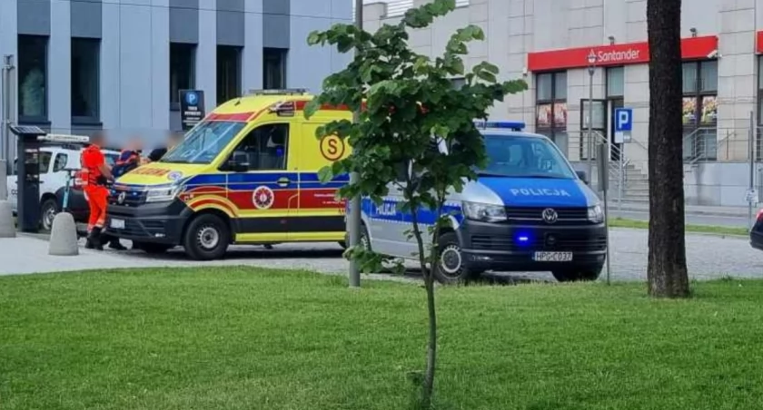 Interwencja służb w MCK w Nowym Targu / Fot. Czytelnik Góral Info