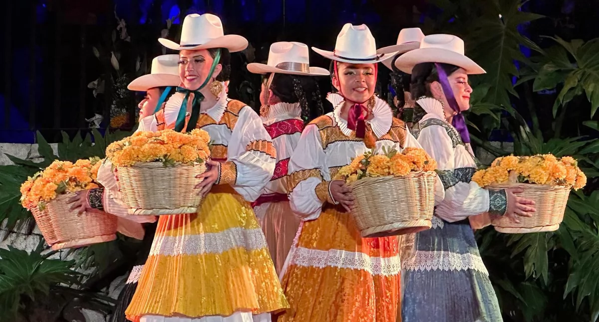 Folklor, Przedstawiamy kolejne zespoły Międzynarodowego Festiwalu Folkloru Górskich - zdjęcie, fotografia