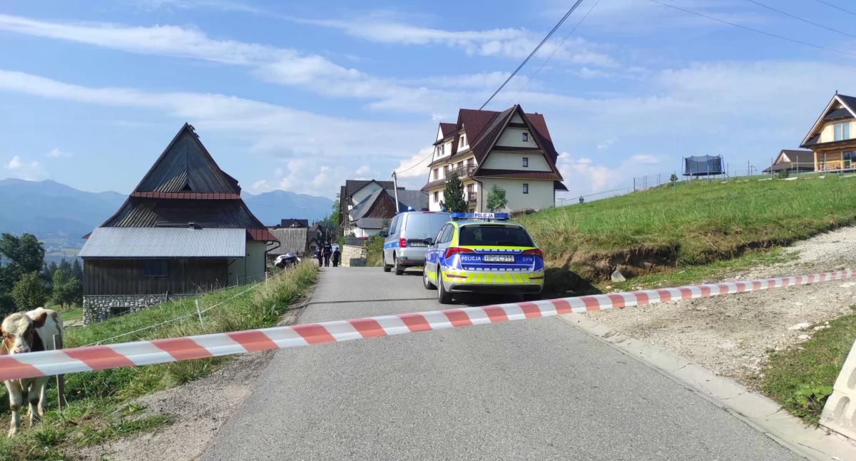 Sprawy lokalne, Zespoły Ratownictwa Medycznego Zakopanego dziękują sprawną akcję podczas tragicznego wydarzenia Białym Dunajcu - zdjęcie, fotografia