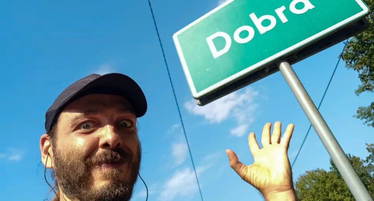 Mateusz Kicka na mecie w Dobrej
