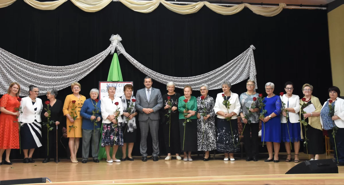 Seniorzy, Jubileusz seniorów Wyżnej aktywności integracji - zdjęcie, fotografia