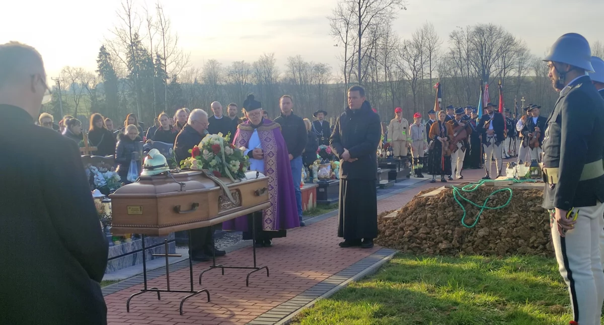 Odeszli, „Odszedł wieczną służbę” ostatnie pożegnanie Krzysztofa Staszla Cichego - zdjęcie, fotografia