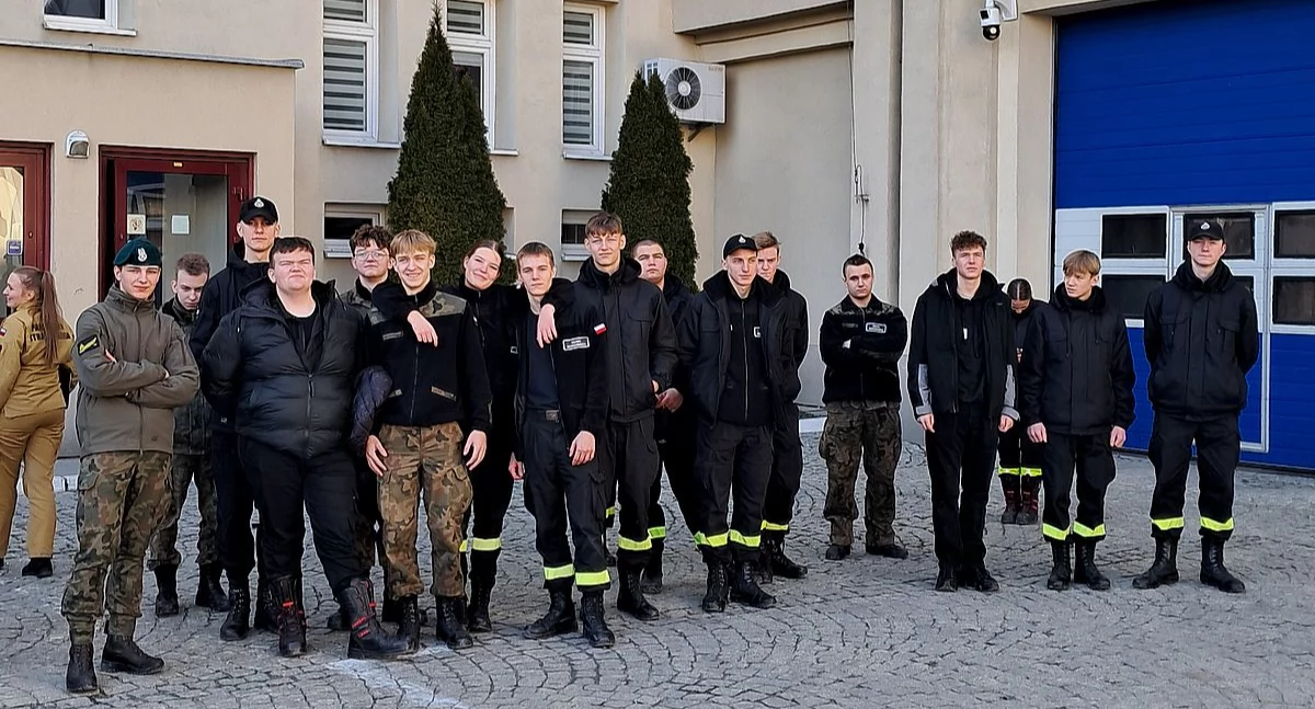 Edukacja,  Kadeci Nowego Targu rewizytą Szkole Aspirantów - zdjęcie, fotografia