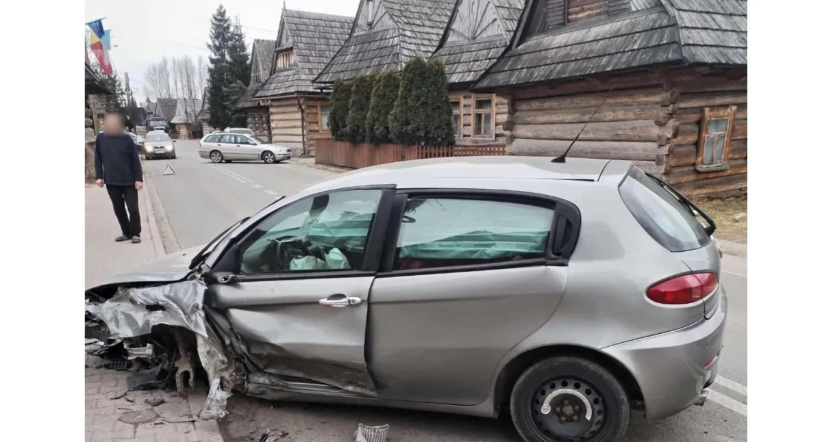 Różne, Wypadek zabytkowej części Chochołowa - zdjęcie, fotografia