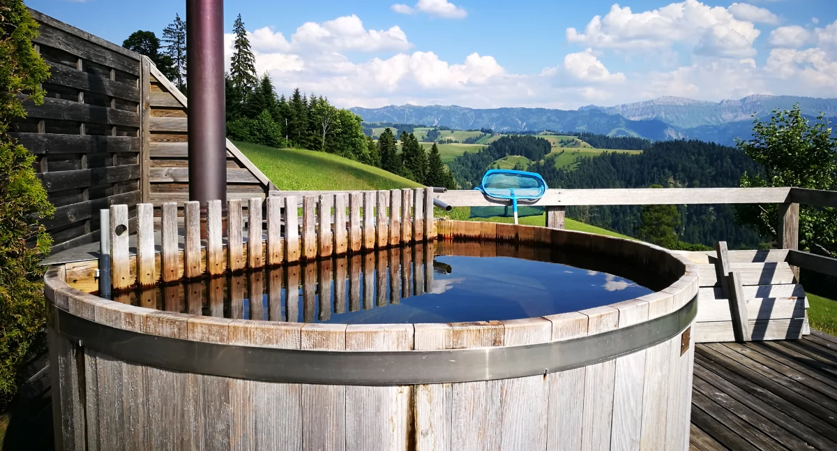Różne, jakim terminie można otrzymać gotową balię ogrodową - zdjęcie, fotografia