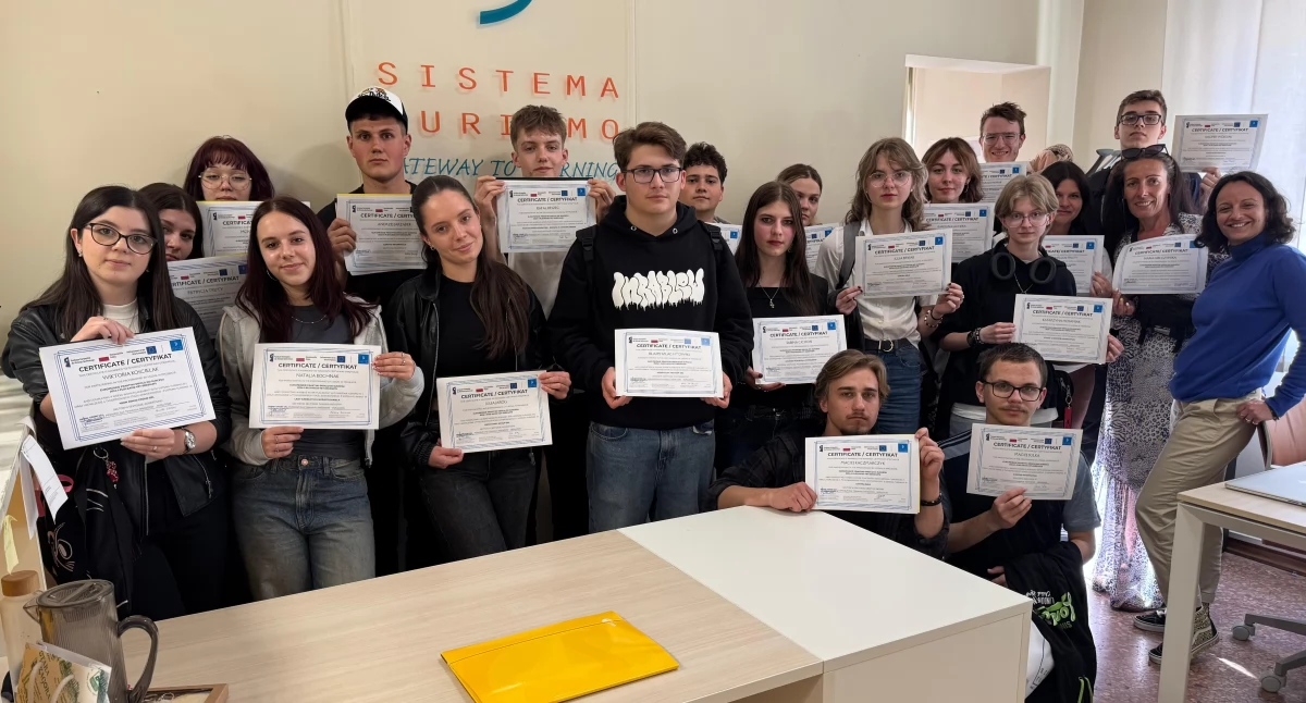 Edukacja, Zagraniczne staże uczniów Zespołu Szkół Nowego Targu - zdjęcie, fotografia