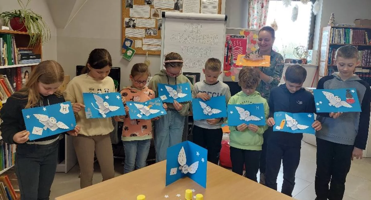 Edukacja, Gminna Biblioteka Publiczna w Waksmundzie „Magiczne książką świętowaliśmy Tydzień Bibliotek” - zdjęcie, fotografia
