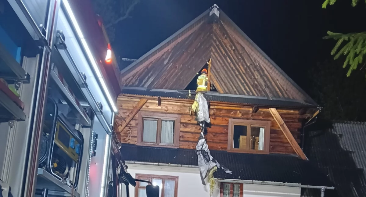 Pożary, Pożar poddasza Poroninie - zdjęcie, fotografia