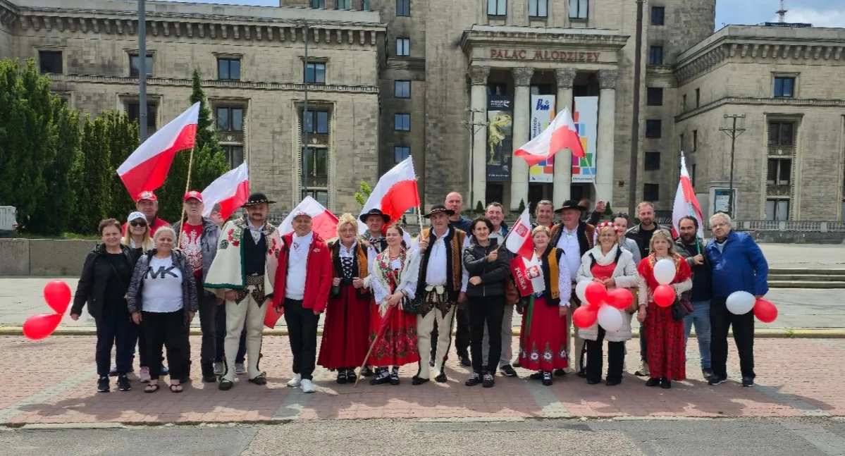 Polityka, Mieszkańcy Podhala marszu poparcia Karola Nawrockiego Warszawie - zdjęcie, fotografia