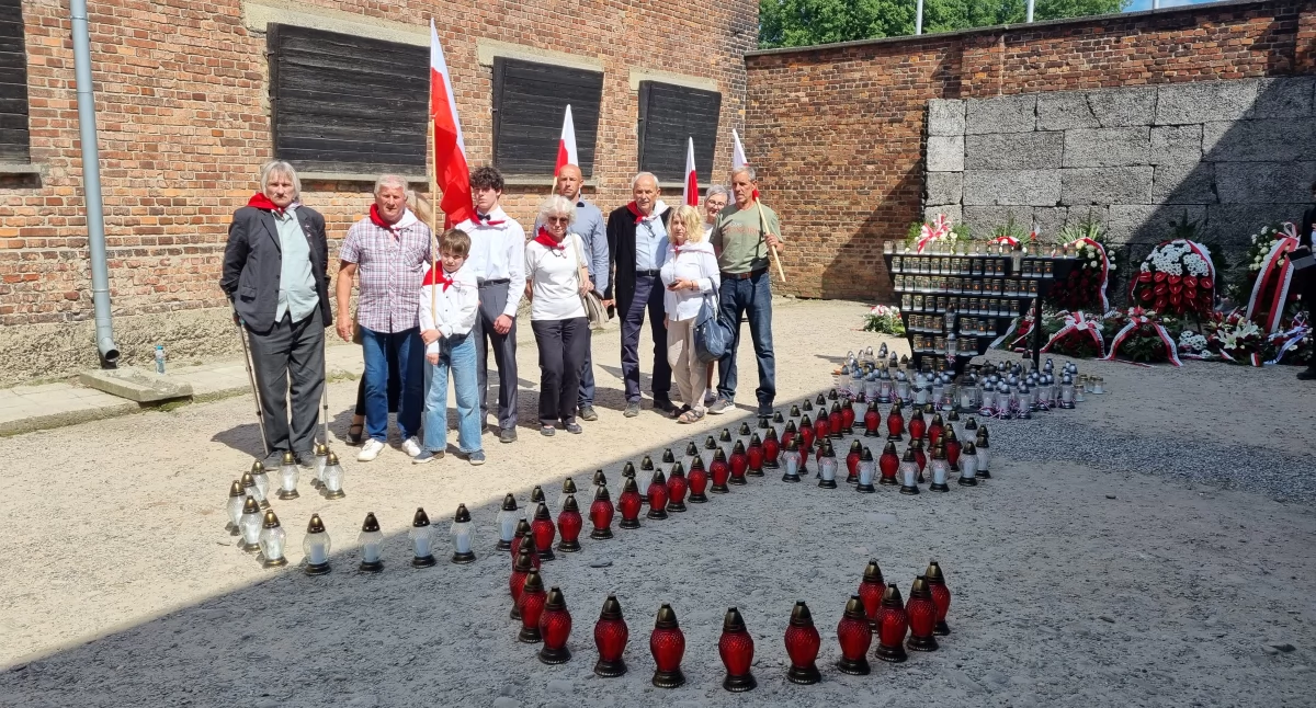 Historia i pamięć, jesteście przyszłością narodu! Obchody rocznicy transportu Polaków Auschwitz - zdjęcie, fotografia