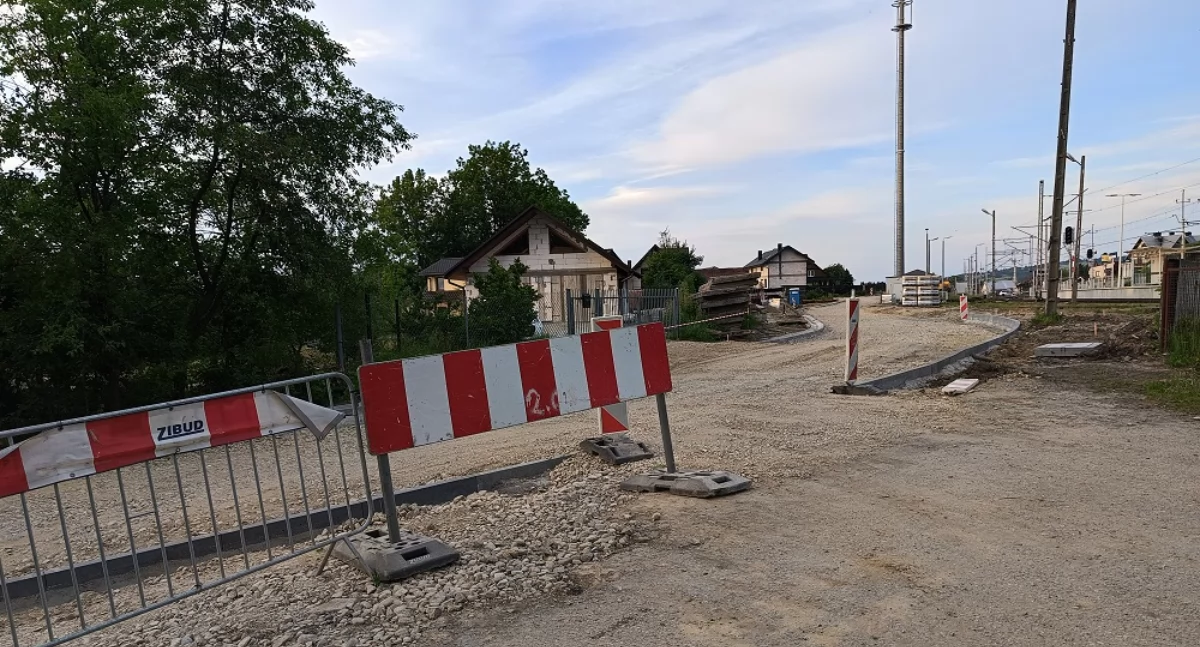 Drogi, Remont miał skończyć czerwca dalej – frustracja mieszkańców - zdjęcie, fotografia