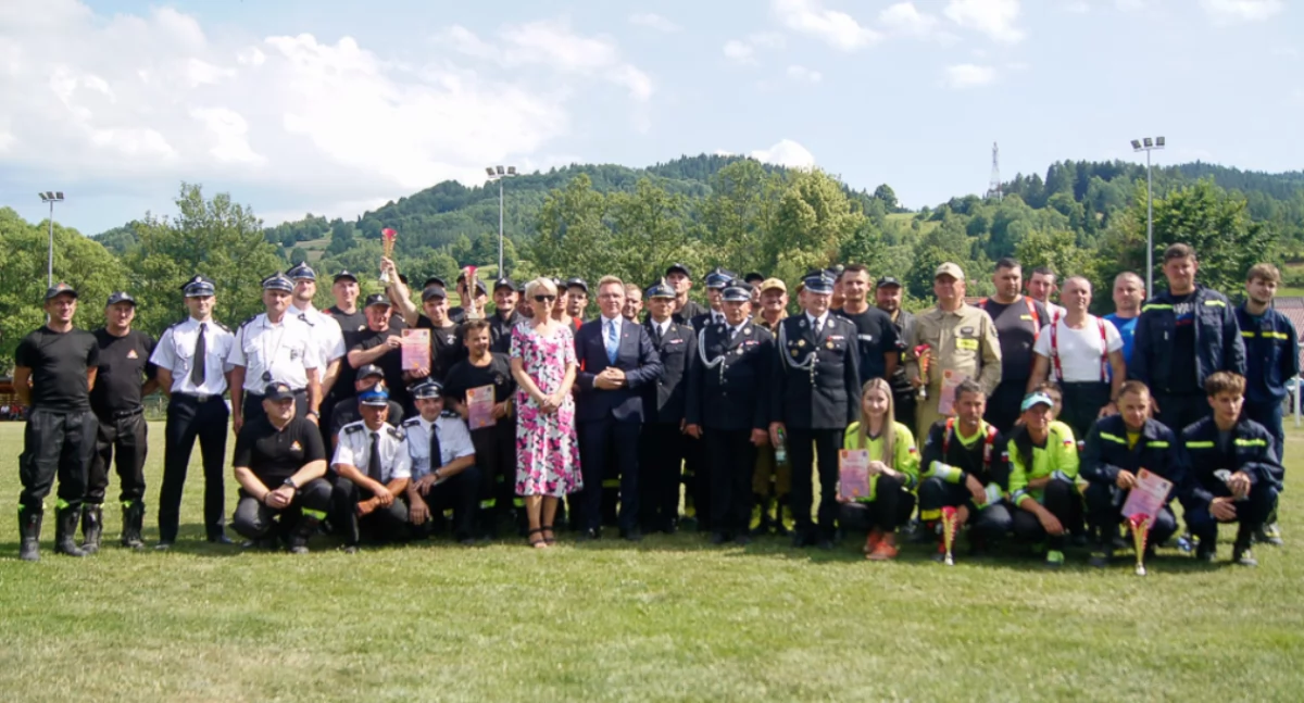 Festyny i pikniki, Strażacka rywalizacja międzynarodowa współpraca podczas Gorczańskich Kośb - zdjęcie, fotografia