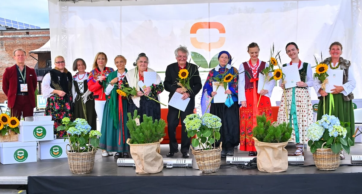 Spotkania, tatrzańskim szlaku słów drugi dzień jubileuszowego Zakopiańskiego Festiwalu Literackiego pełen literackich odkryć górskich inspiracji - zdjęcie, fotografia