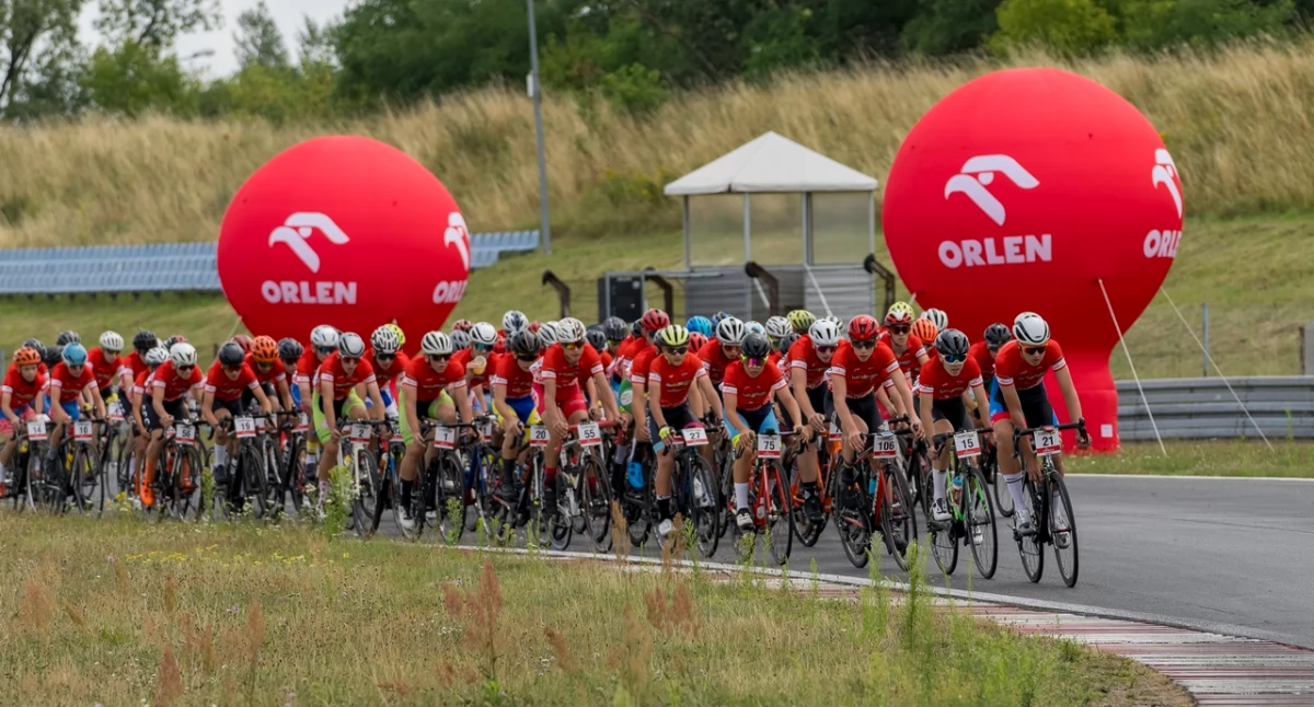 Rowery, Młodzi kolarze powalczą wyjątkowe koszulki Pologne Junior - zdjęcie, fotografia