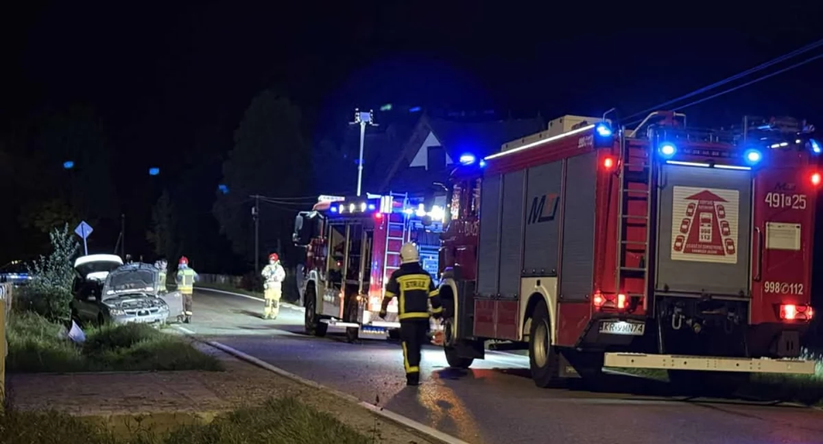 Wypadki, Wypadek Bańskiej Wyżnej jedna osoba zabrana szpitala - zdjęcie, fotografia