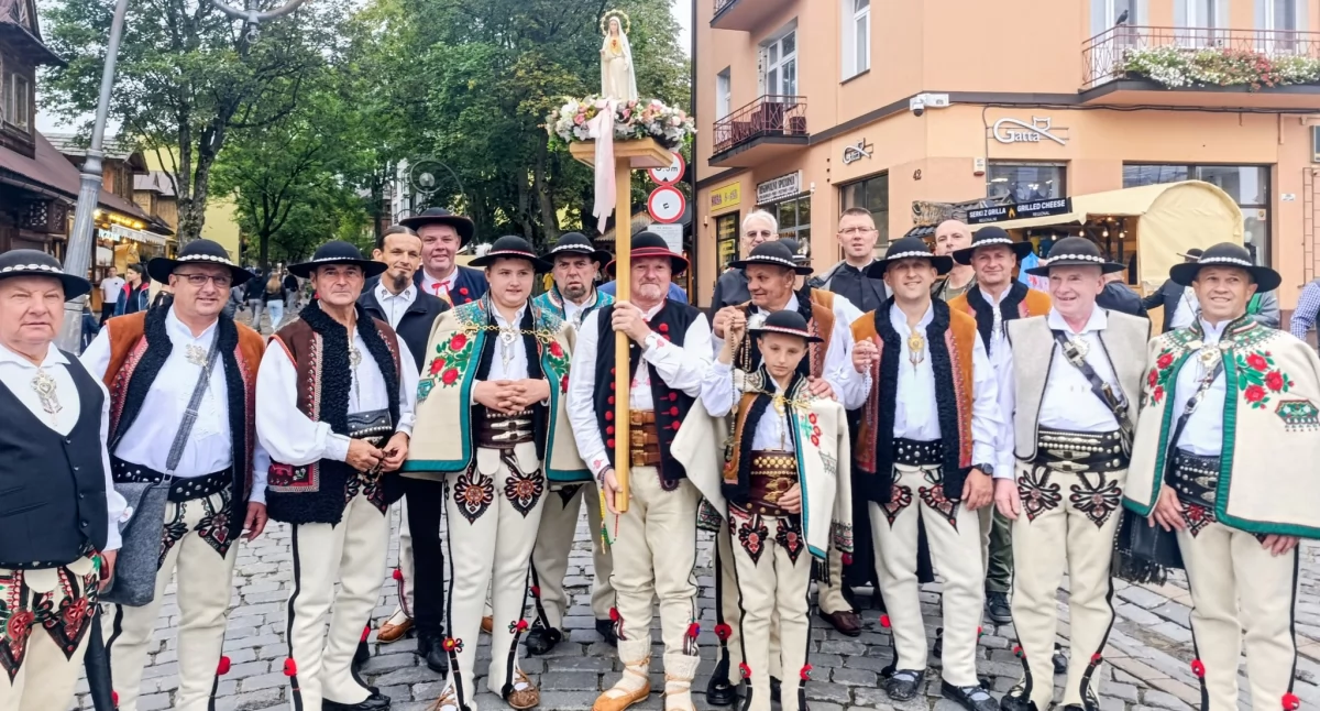 Religia, Pięć Męskiego Różańca Zakopanem spotkania świadectwo wiary odpowiedź wezwanie Matki Bożej Fatimy - zdjęcie, fotografia