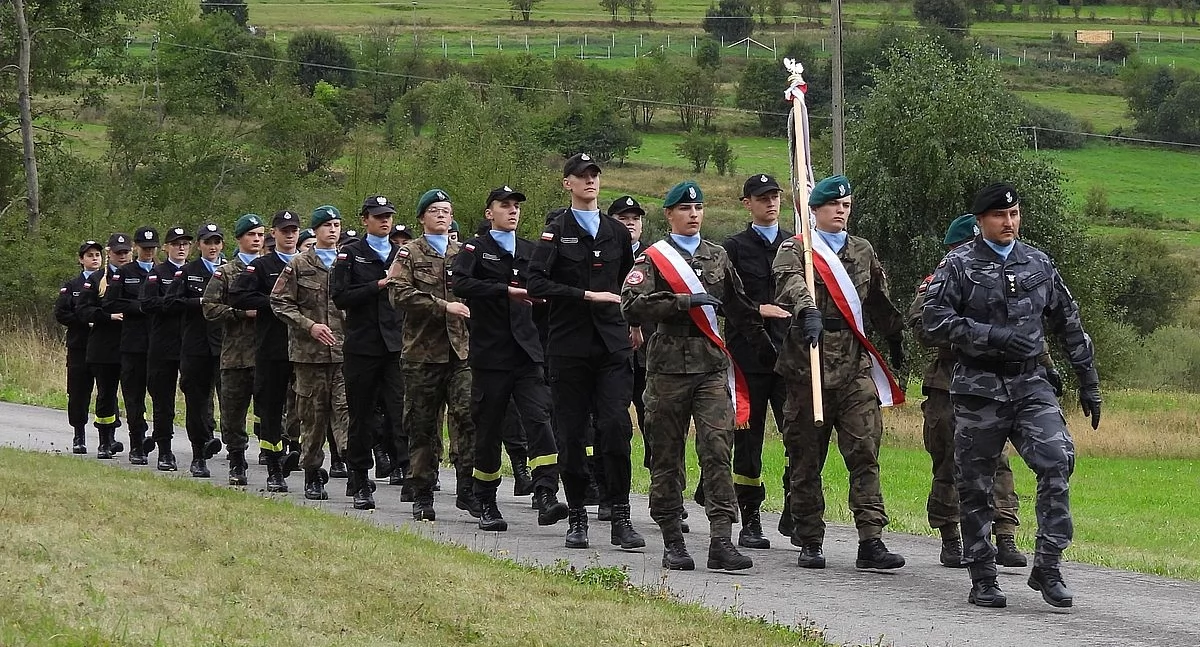 Edukacja, Kadeci Fieldorfiadzie poczet  kompania reprezentacyjna stoisko czynny udział - zdjęcie, fotografia