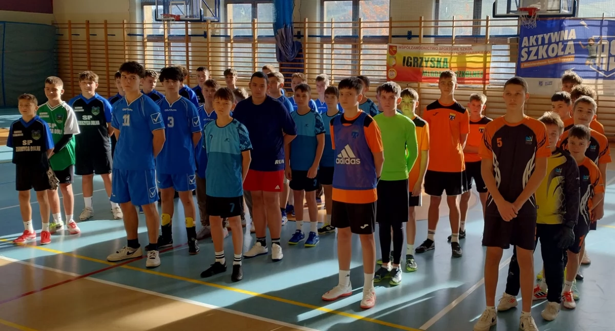 Sport szkolny, Awans zawodów powiatowych drużyn Spytkowic Rokicin Podhalańskich - zdjęcie, fotografia