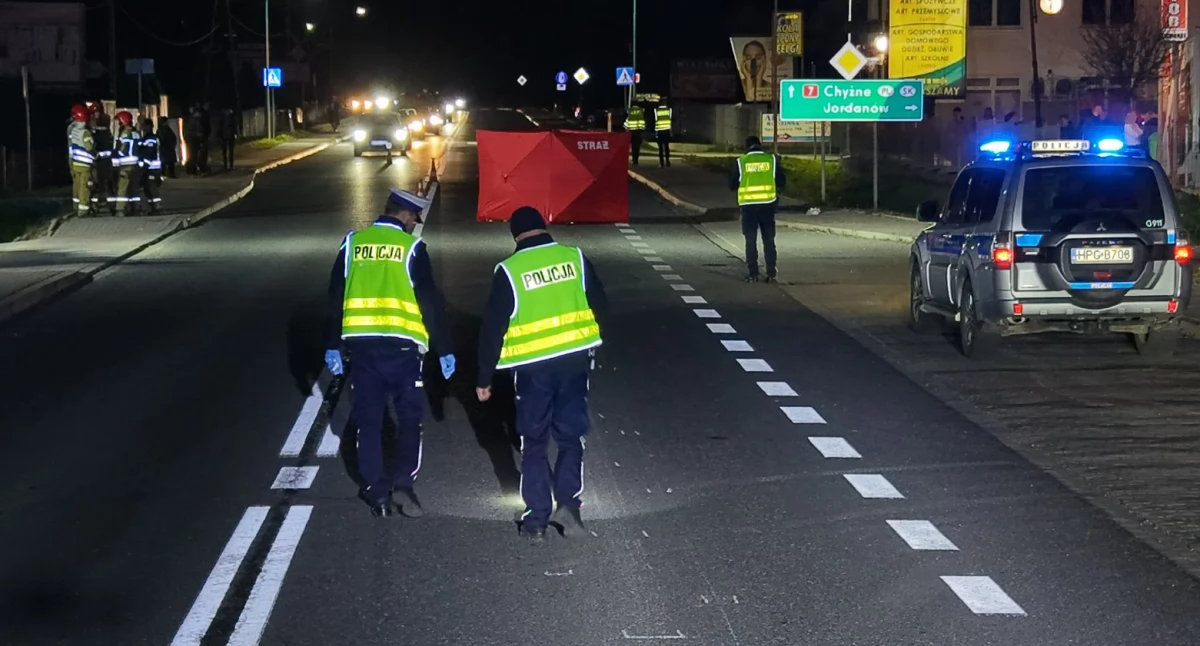 Wypadki, Policja podaje wstępne ustalenia odnośnie tragicznego śmiertelnego wypadku latka Spytkowicach - zdjęcie, fotografia