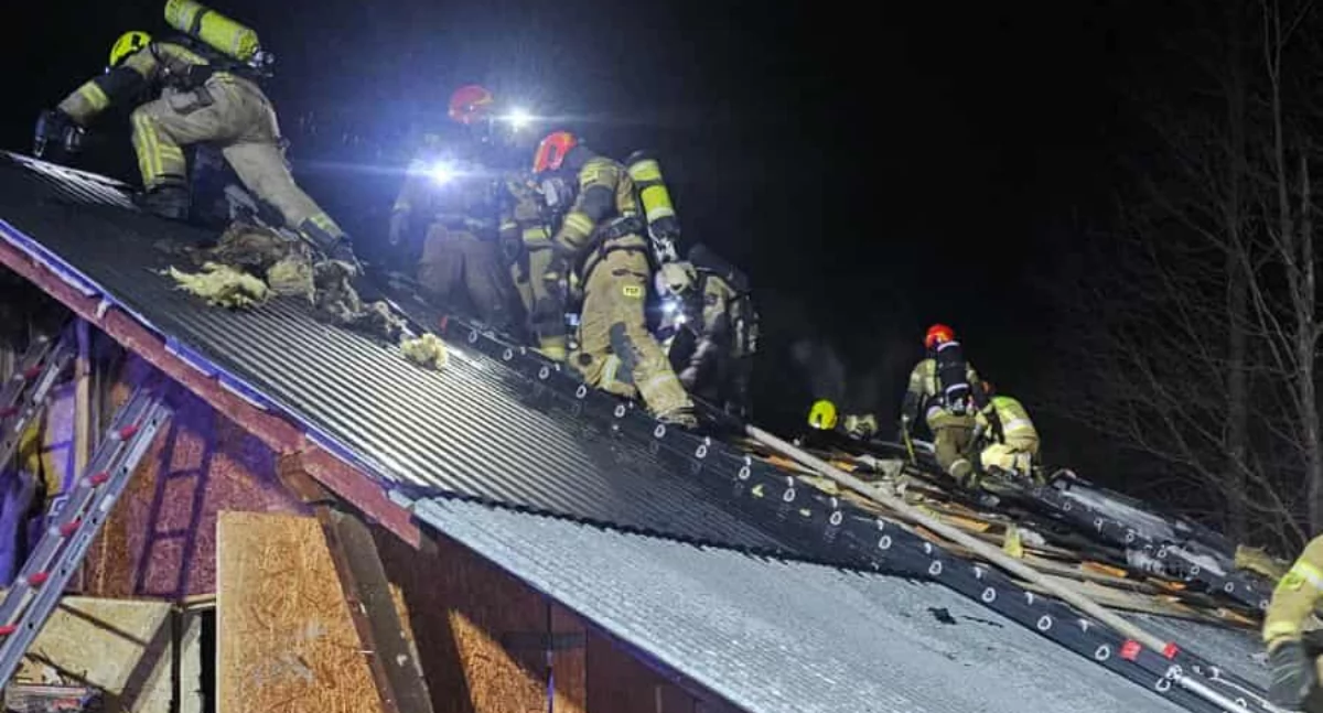 Pożary, Pożar drewnianego budynku Zakopanem - zdjęcie, fotografia