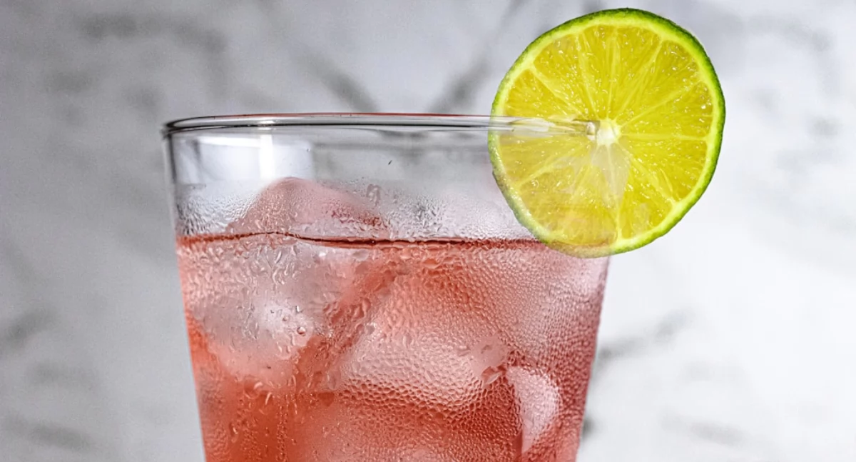 Różne, opłaca kupić saturator - zdjęcie, fotografia