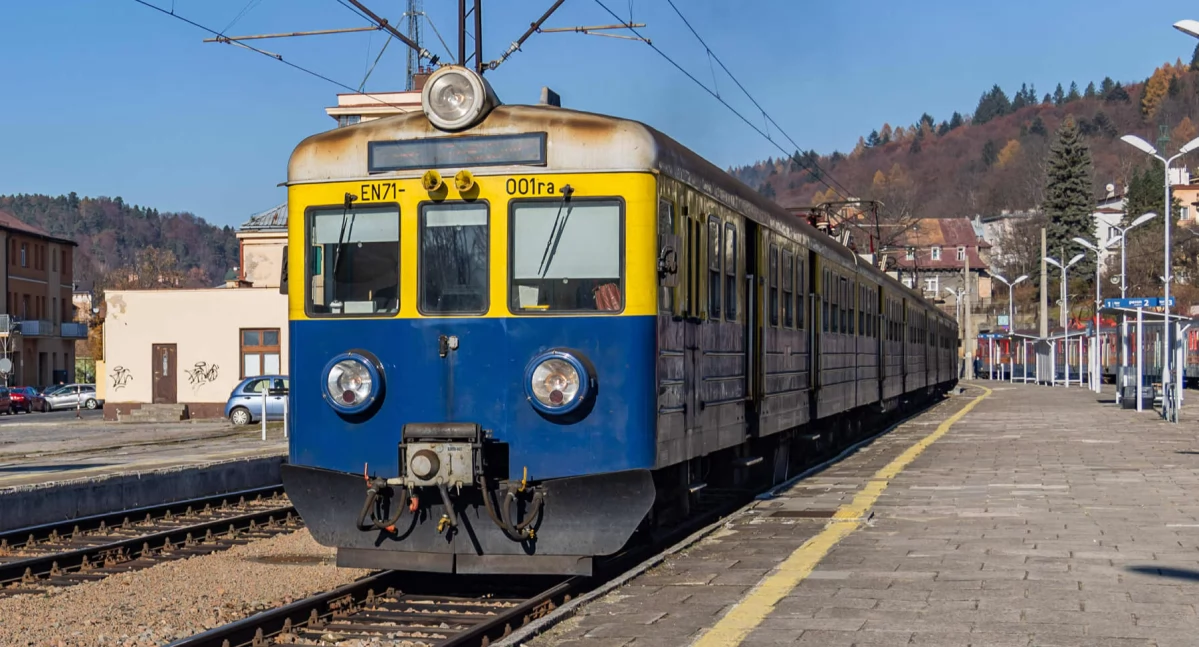 Historia i pamięć, Zakopane świętuje pół wieku elektryfikacji linii kolejowej pociąg retro grudnia - zdjęcie, fotografia
