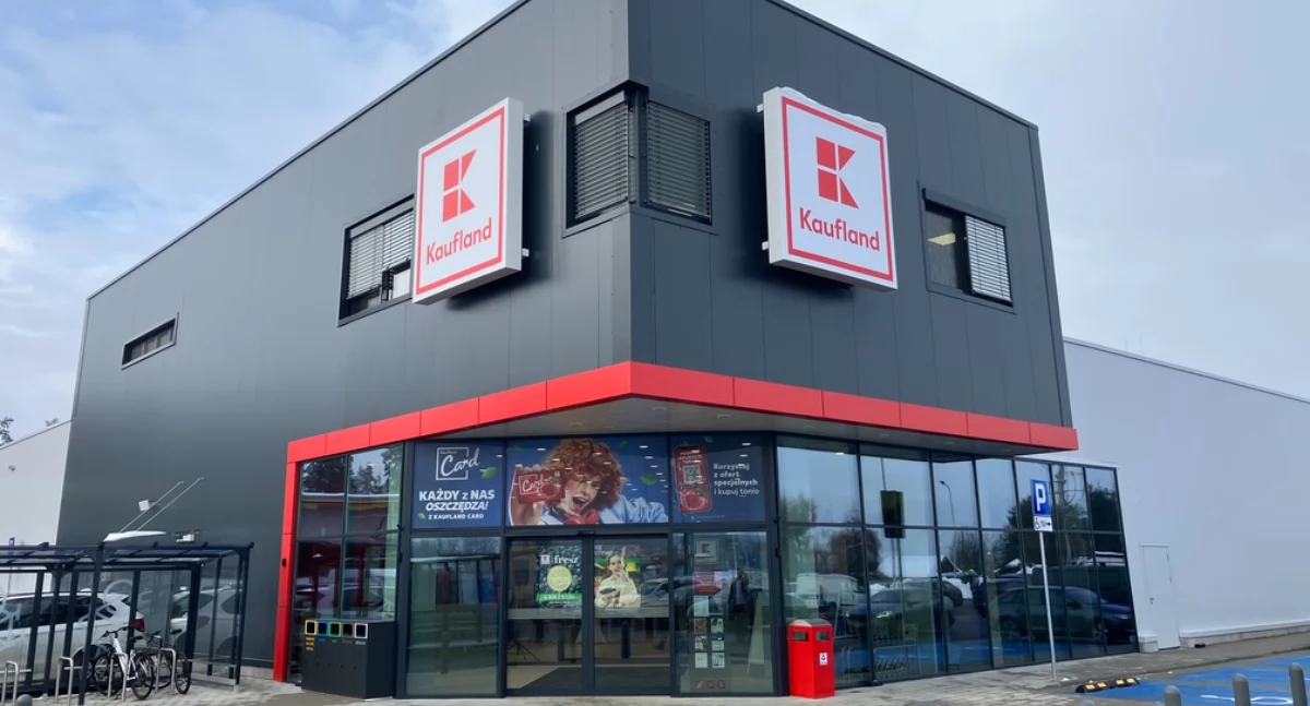 Sprawy lokalne, Kaufland widokiem Giewont otwarcie pierwszego marketu Nowym Targu - zdjęcie, fotografia