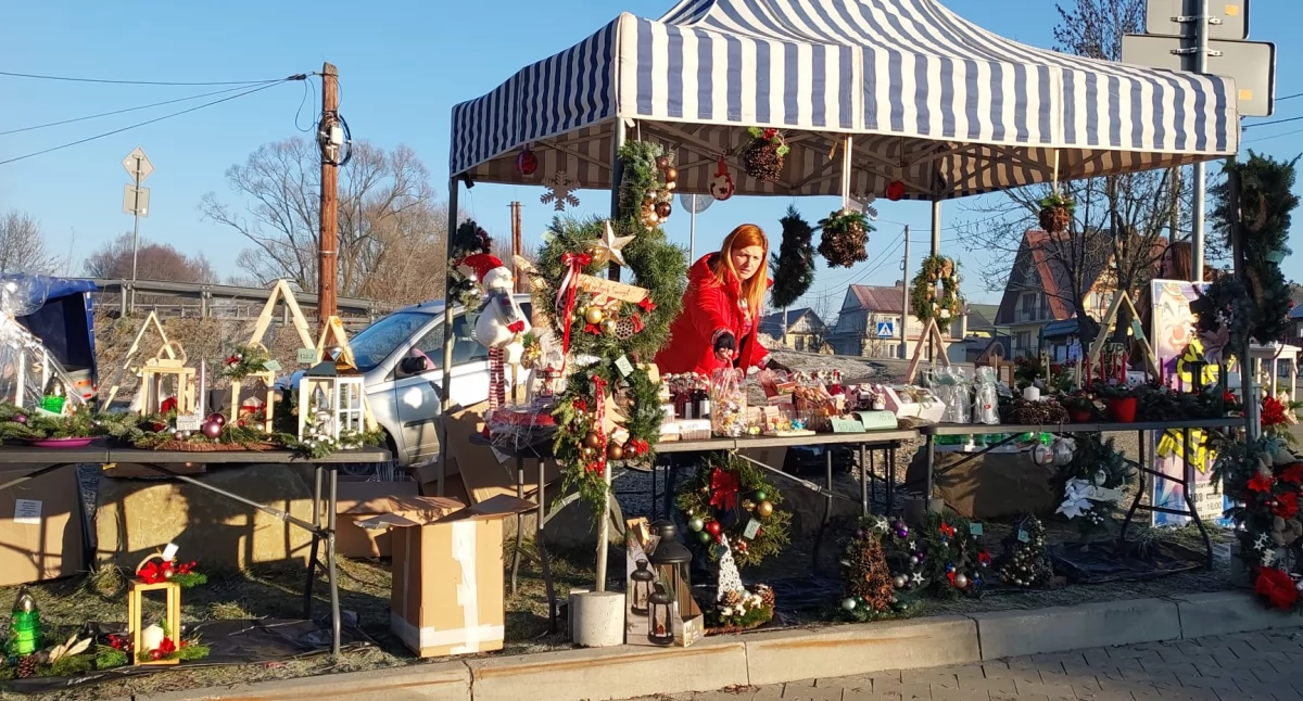 Targi, Trute świątecznym klimacie dwudniowy kiermasz - zdjęcie, fotografia