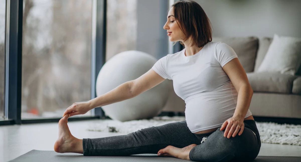 Różne, Ćwiczenia piłce ciąży bezpieczny sposób ulgę przygotowanie porodu - zdjęcie, fotografia