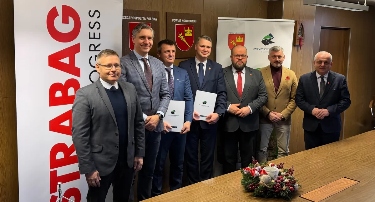 Drogi, Podpisano umowę rozbudowę drogi powiatowej Zaskalu - zdjęcie, fotografia