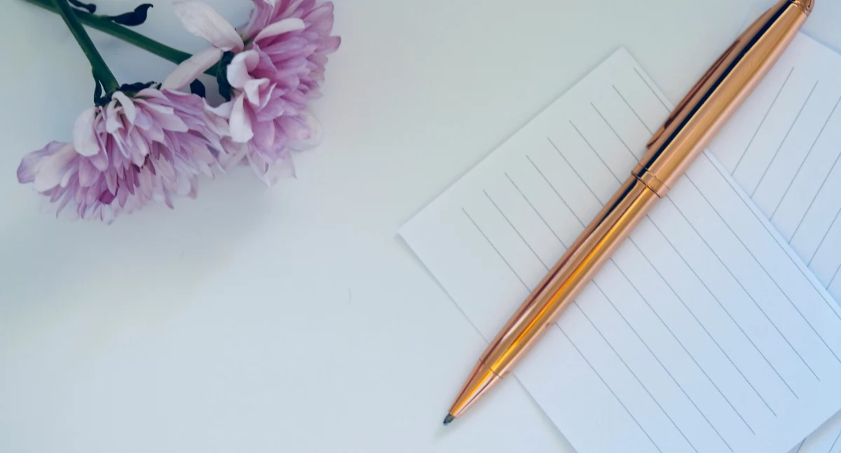 Różne, reklamowe długopisy metalowe mogą zwiększyć rozpoznawalność Twojej firmy - zdjęcie, fotografia