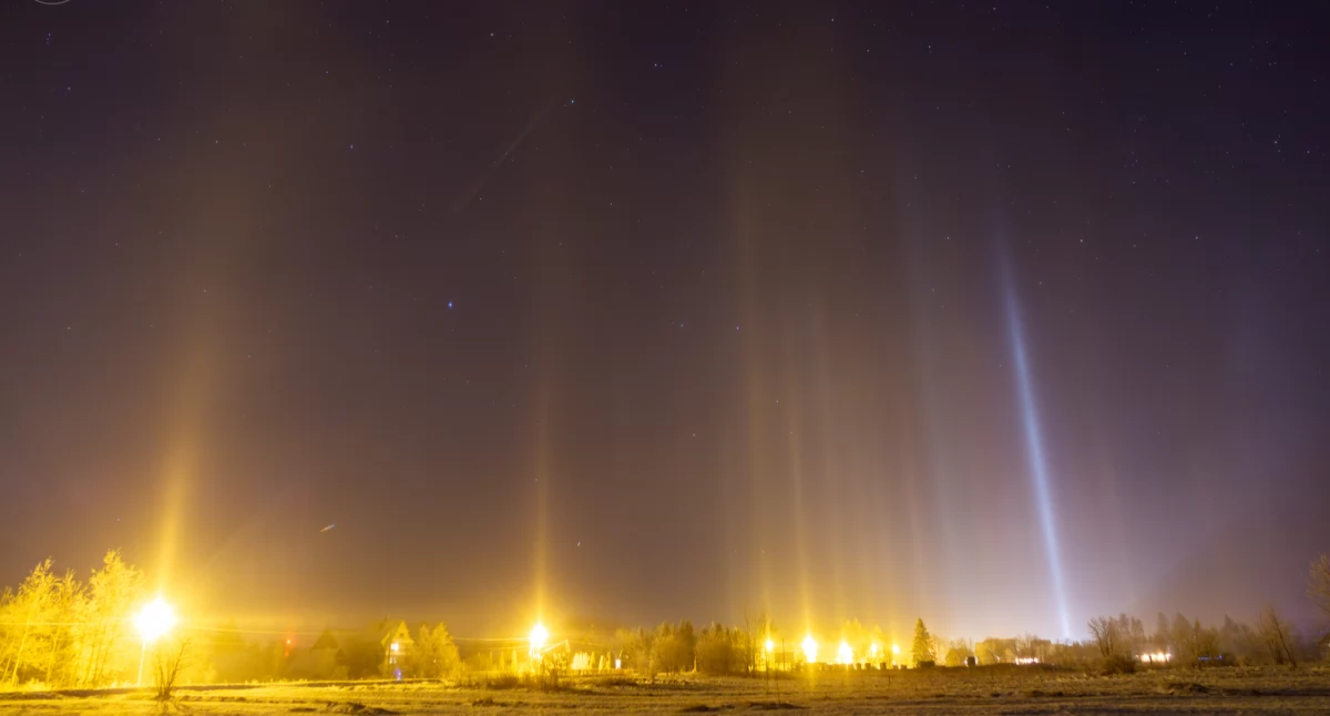 Różne, Świąteczne filary świetlne Podhalem  - zdjęcie, fotografia