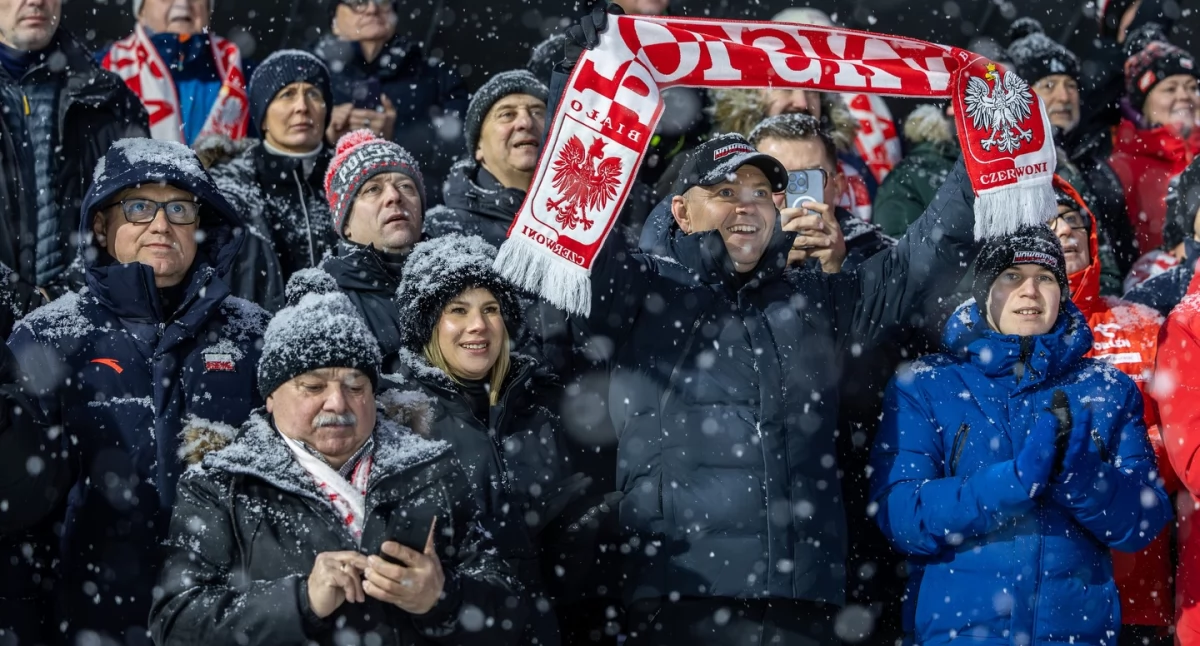 Skoki narciarskie, Prezydent Karol Nawrocki kibicował Wielkiej Krokwi pożegnał Kamila Stocha - zdjęcie, fotografia