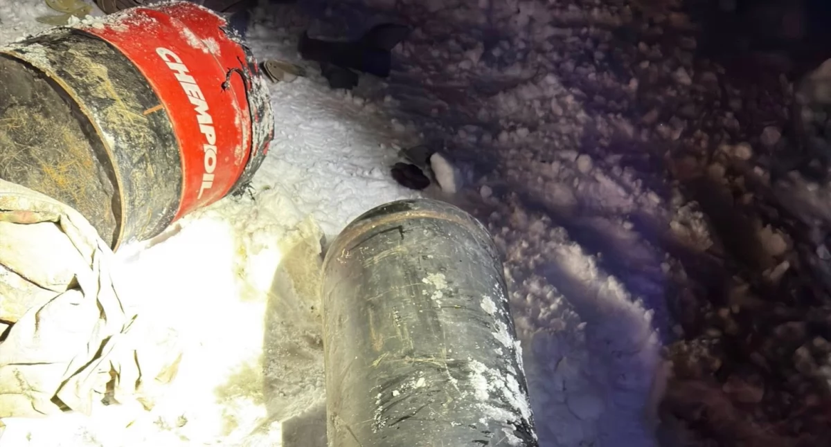 Akcje ratunkowe, latek ranny wybuchu podczas butlą Pyzówce - zdjęcie, fotografia