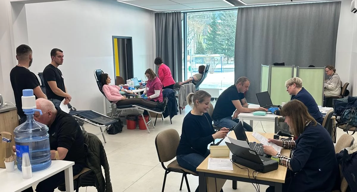 Zdrowie, Akcja krwiodawstwa podczas Finału WOŚP Nowym Targu - zdjęcie, fotografia